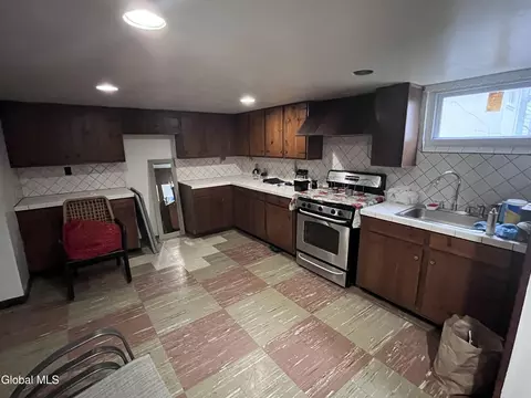 Kitchen - 1911 Golf Ave, Schenectady, NY 12308 photo 2 of 3