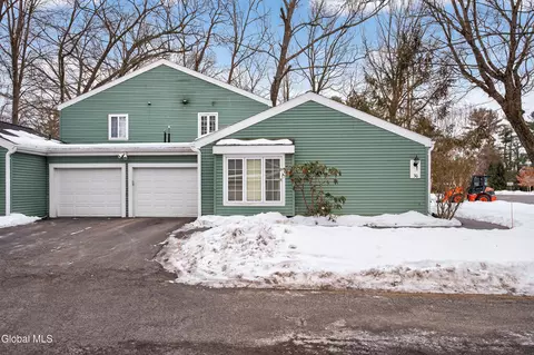 Exterior - 30 Willow Dr, Delmar, NY 12054 photo 3 of 3