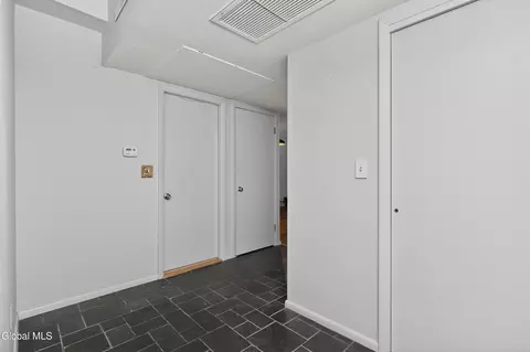 Entry Way - 30 Willow Dr, Delmar, NY 12054 photo 4 of 4