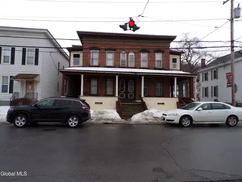 113-115 Florida Ave, Amsterdam, NY 12010