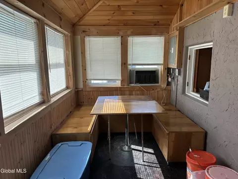 Exterior - 531 Sullivan Way, Cambridge, NY 12816 photo 6 of 7