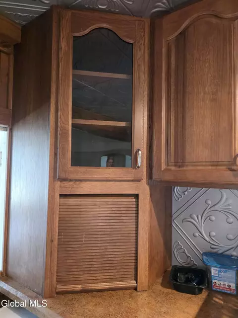 Kitchen - 531 Sullivan Way, Cambridge, NY 12816 photo 2 of 2