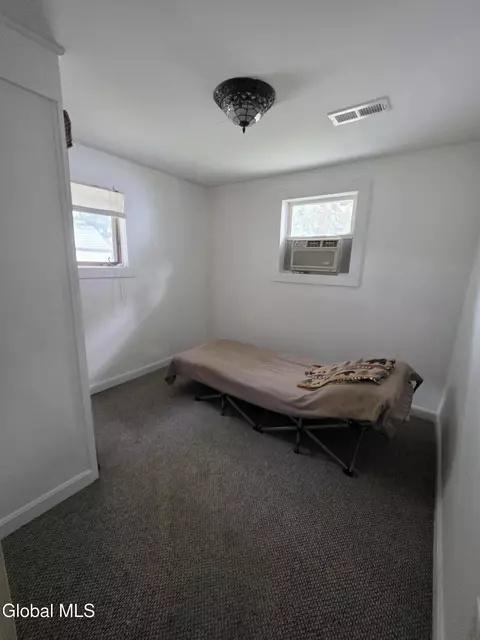 Bedroom - 531 Sullivan Way, Cambridge, NY 12816 photo 1 of 1