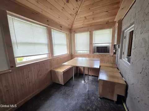 Exterior - 531 Sullivan Way, Cambridge, NY 12816 photo 2 of 8