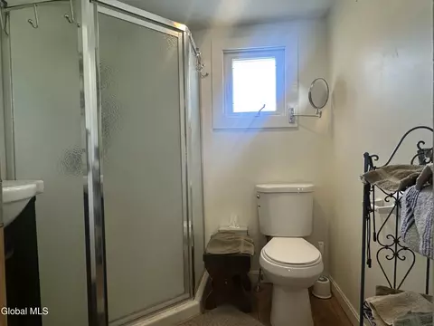 Bath - 531 Sullivan Way, Cambridge, NY 12816 photo 1 of 1