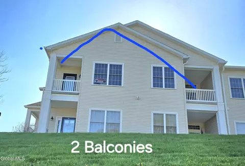 208 N N Rdg, Troy, NY 12182