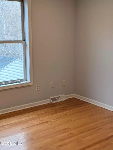 Bedroom - 44 Bancker Ave, Schenectady, NY 12302 photo 1 of 5