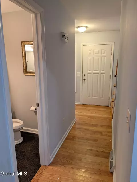Entry Way - 44 Bancker Ave, Schenectady, NY 12302 photo 2 of 3