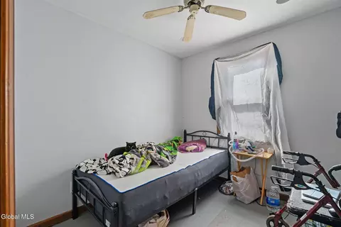 Bedroom - 1417 3rd Ave, Schenectady, NY 12303 photo 1 of 8