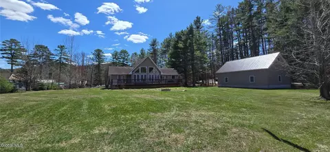 101 Kibler Point Rd, Wells, NY 12190