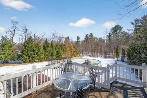 Exterior - 221 Droms Rd, Glenville, NY 12302 photo 4 of 10