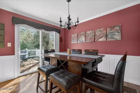 Dining - 221 Droms Rd, Glenville, NY 12302 photo 1 of 2