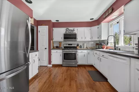 Kitchen - 221 Droms Rd, Glenville, NY 12302 photo 3 of 5