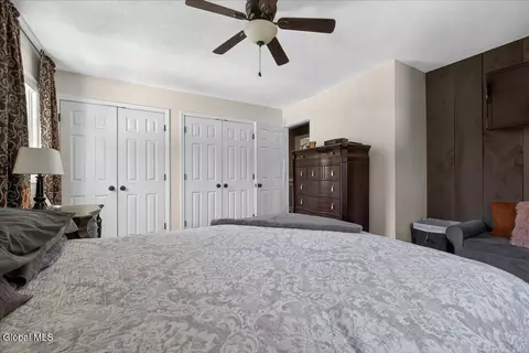 Bedroom - 221 Droms Rd, Glenville, NY 12302 photo 2 of 6