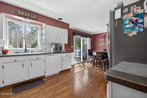 Kitchen - 221 Droms Rd, Glenville, NY 12302 photo 1 of 5