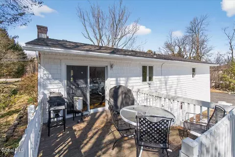 Exterior - 221 Droms Rd, Glenville, NY 12302 photo 3 of 10