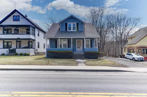 88 Maple Ave, Voorheesville, NY 12186