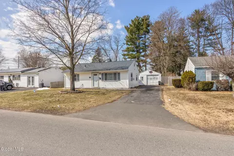 Other - 247 Chiswell Rd, Schenectady, NY 12304 photo 2 of 8