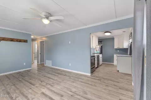 Living - 247 Chiswell Rd, Schenectady, NY 12304 photo 3 of 3