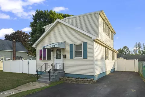 842 Adams St, Schenectady, NY 12306