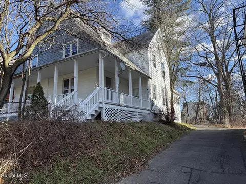 29 S Pine Ave, Albany, NY 12208