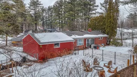Exterior - 6 Flint Dr, Delmar, NY 12054 photo 2 of 4