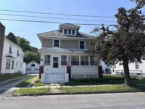 6 Marion Ave, South Glens Falls, NY 12803