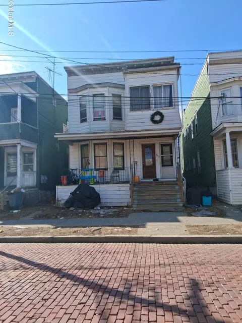 466 West St, Albany, NY 12206