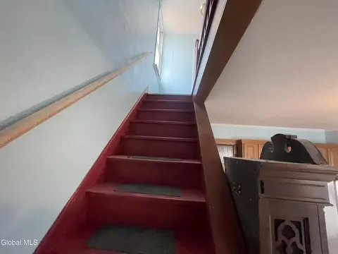 Entry Way - 1328 Dewitt St, Schenectady, NY 12303 photo 1 of 2