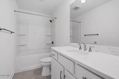 32 Bradley Cir, Halfmoon, NY 12065 photo 29