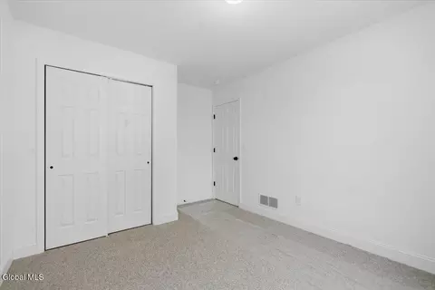 32 Bradley Cir, Halfmoon, NY 12065 photo 25