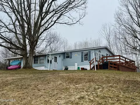103 Hatch Hill Rd, North Granville, NY 12854