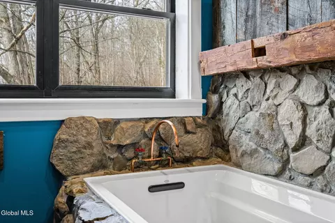 Bath - 341 Schoonmaker Rd, Delanson, NY 12053 photo 6 of 9