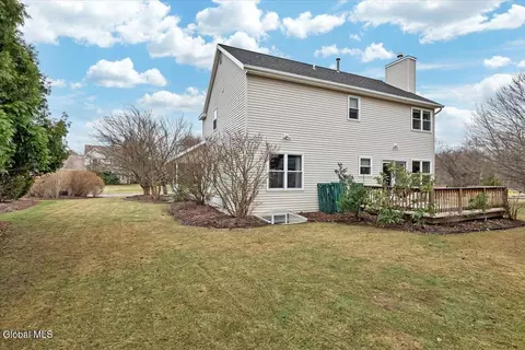 Exterior - 33 Harwick Dr, Glenmont, NY 12077 photo 5 of 9