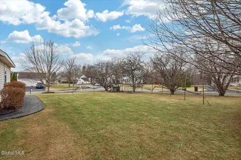 Exterior - 33 Harwick Dr, Glenmont, NY 12077 photo 7 of 9