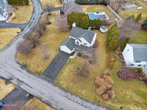 View/Area - 33 Harwick Dr, Glenmont, NY 12077 photo 2 of 3