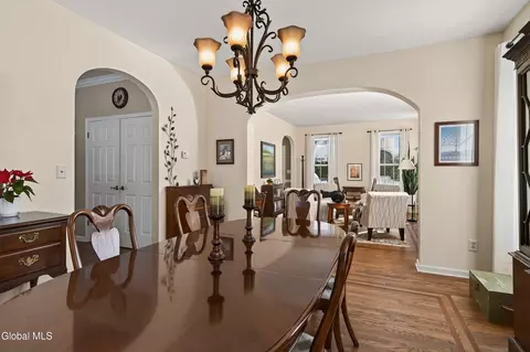 Dining - 23 Marcel Rd, Halfmoon, NY 12065 photo 4 of 6