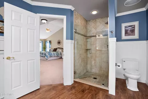 Bath - 23 Marcel Rd, Halfmoon, NY 12065 photo 6 of 9