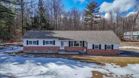 2199 Maple Ave, Ballston Lake, NY 12019