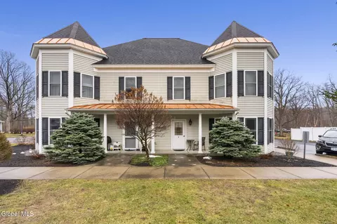 80 Maple Ave #A, Voorheesville, NY 12186