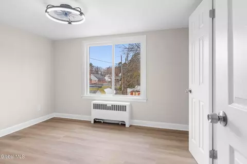 Bedroom - 32 Priscilla Ln, Schenectady, NY 12306 photo 3 of 5