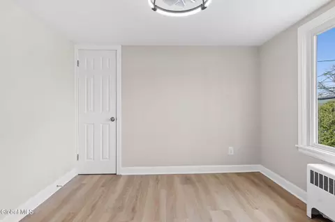 Bedroom - 32 Priscilla Ln, Schenectady, NY 12306 photo 4 of 5