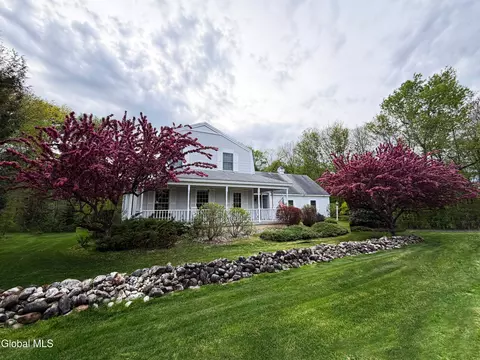 96 Hunter Ln, Queensbury, NY 12804