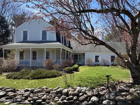 96 Hunter Ln, Queensbury, NY 12804