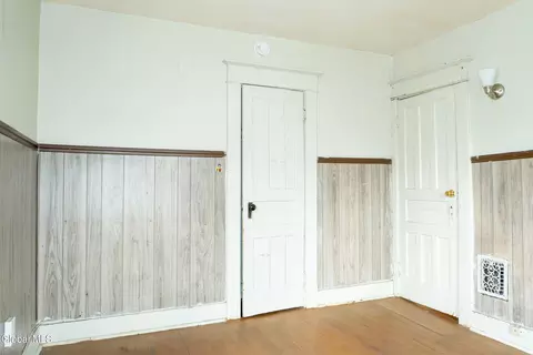 Bedroom - 6 Harvard St, Schenectady, NY 12304 photo 4 of 5