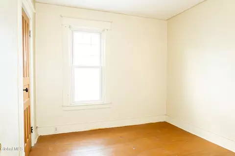 Bedroom - 6 Harvard St, Schenectady, NY 12304 photo 5 of 5