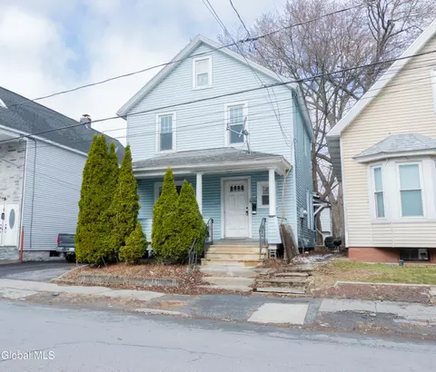 Exterior - 6 Harvard St, Schenectady, NY 12304 photo 2 of 4