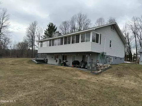 745 Tarbell Hill Rd, Moriah, NY 12960
