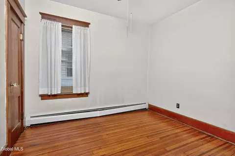 Bedroom - 1114 Forest Rd, Schenectady, NY 12303 photo 6 of 15