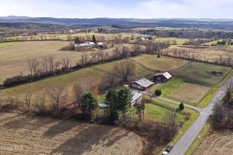 62 Gannon Rd, Buskirk, NY 12028